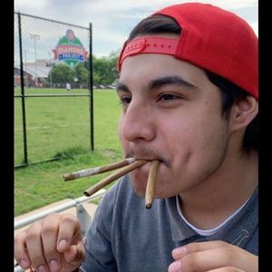 Meet your Posher, Mateo